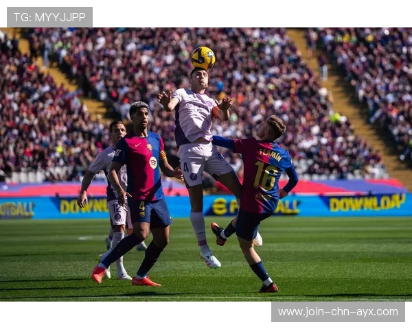 巴萨若能引进稳定的中卫，问题将大幅缓解