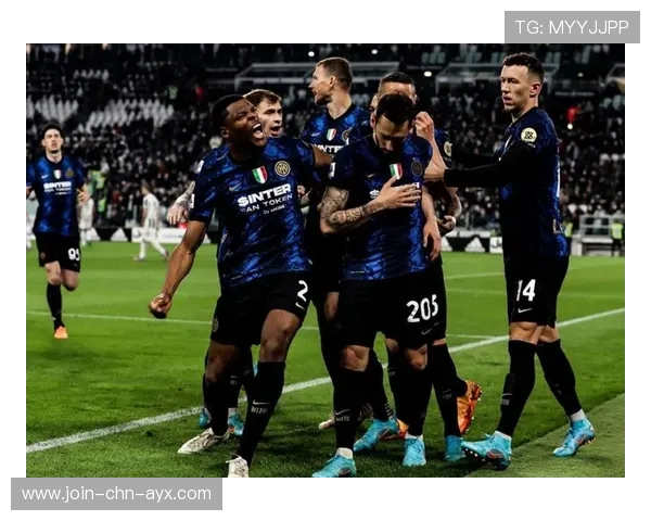 彭啸封堵射门线路：从细节掌控比赛主动权