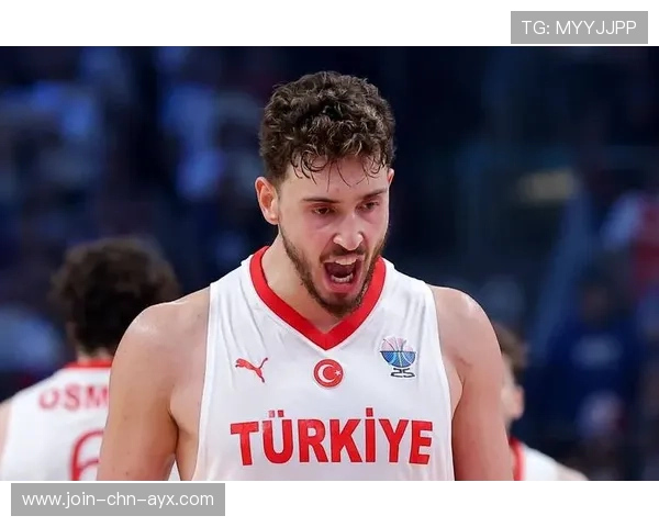 申京39分16板统治禁区，火箭主场118比114险胜步行者连捷